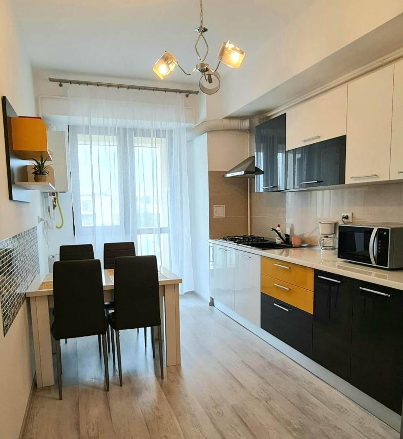 Karina New Flat Near Palas Mall Iasi Bagian luar foto